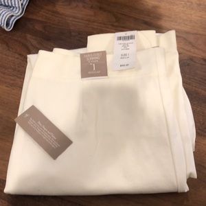 NWT Chico’s fabulously slimming pant size 1